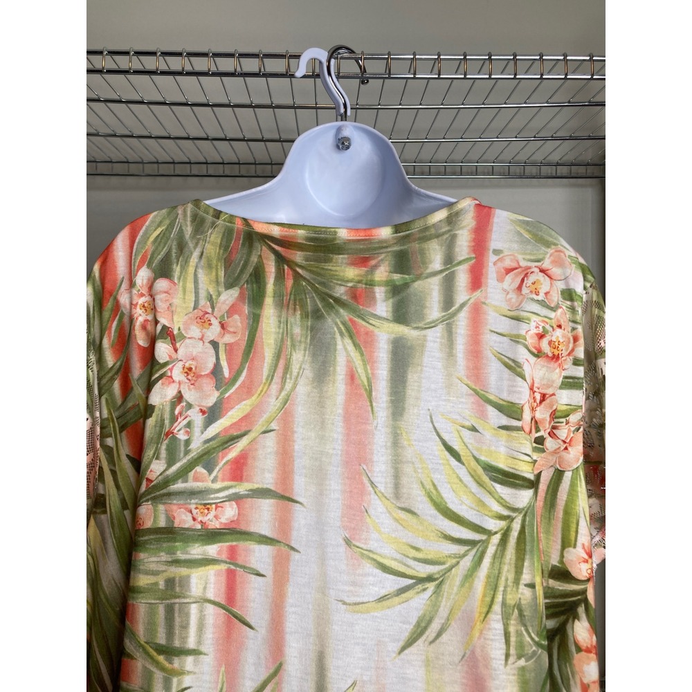 Alfred Dunner Womens Tropical Floral Lace Overlay V Top Sz 2X‎ Feminine Flowy - Picture 9 of 10